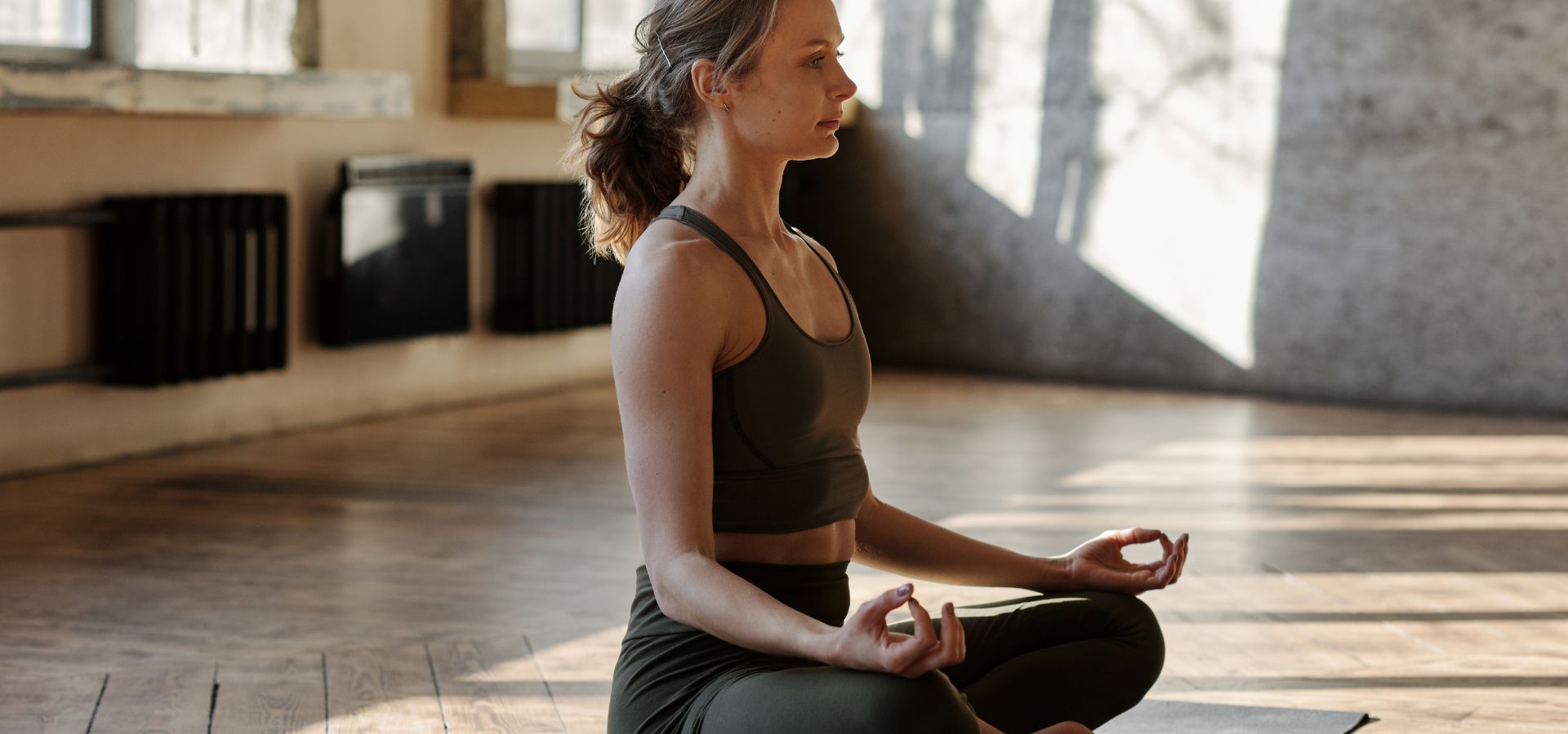 Como praticar yoga? : Greenlife Academias